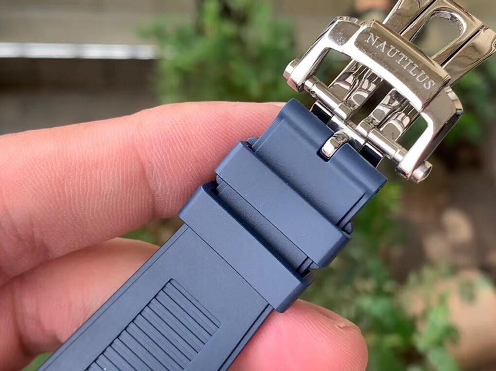 PATEK NAUTILUS 5711 STAINLESS STEEL RUBBER STRAP