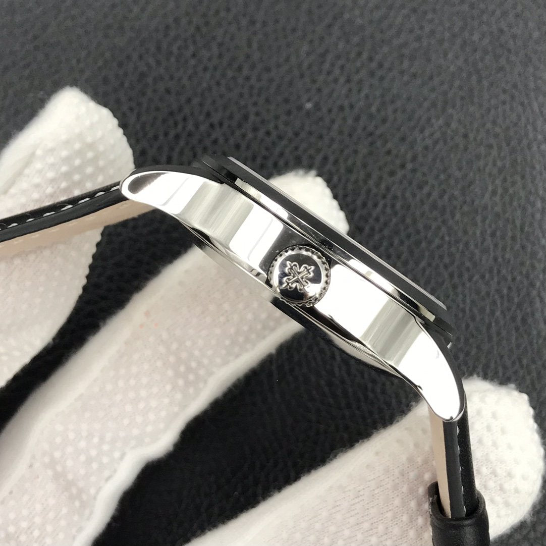 PATEK COMPLICATIONS 5524G-001 BLUE DIAL