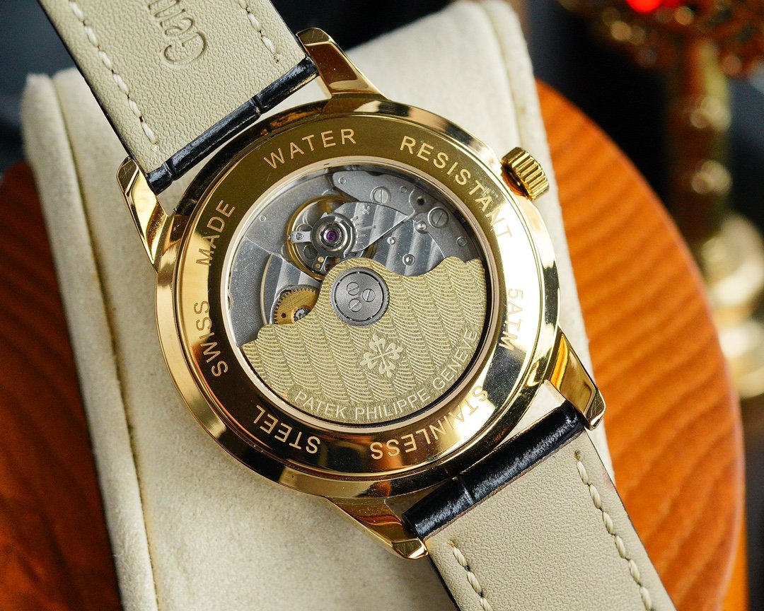 PATEK CALATRAVA 40MM GOLD CASE DIAMOND NUMERALS