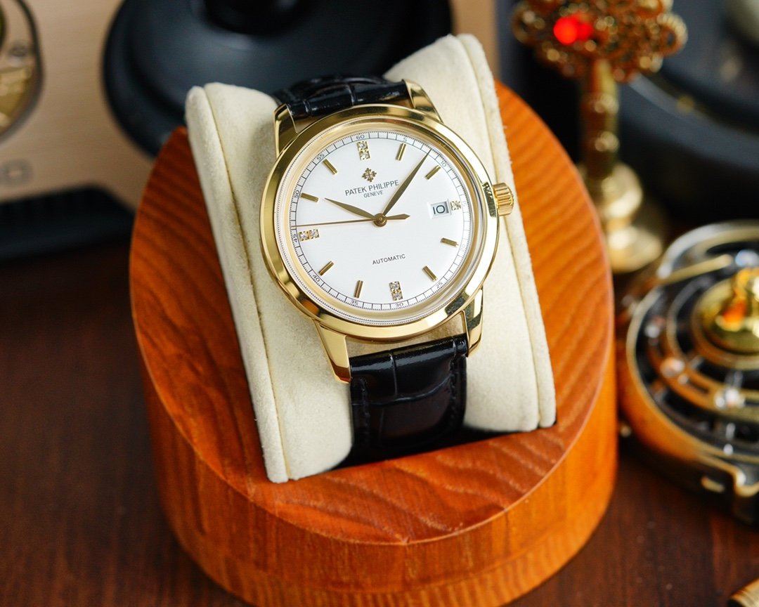 PATEK CALATRAVA 40MM GOLD CASE DIAMOND NUMERALS