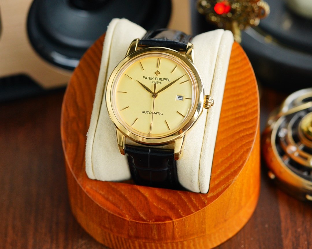 PATEK CALATRAVA 5227J GOLD CASE