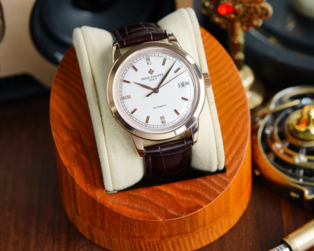 PATEK CALATRAVA 40MM WHITE DIAL DIAMOND NUMERALS