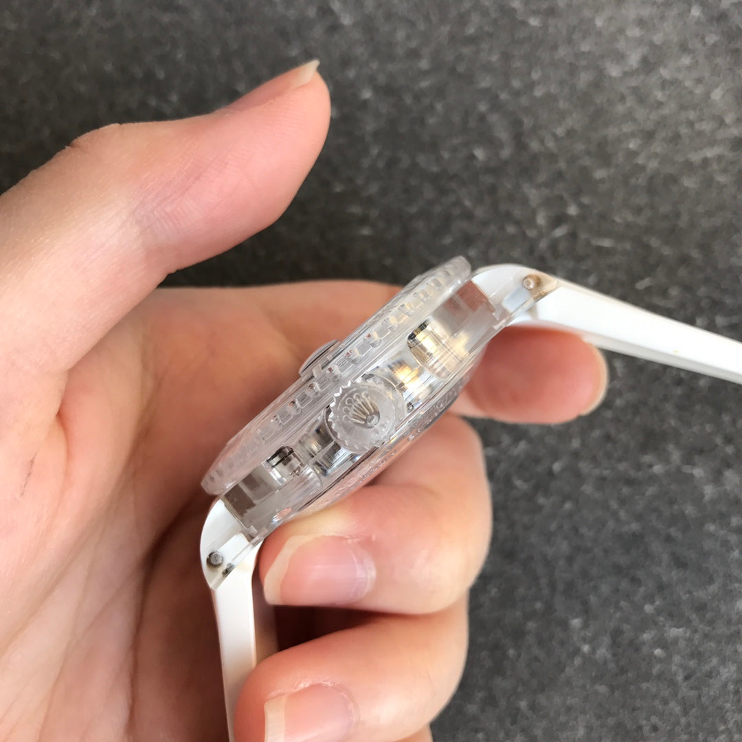 SUBMARINER DATE 40 CUSTOM SAPPHIRE GREEN DIAL