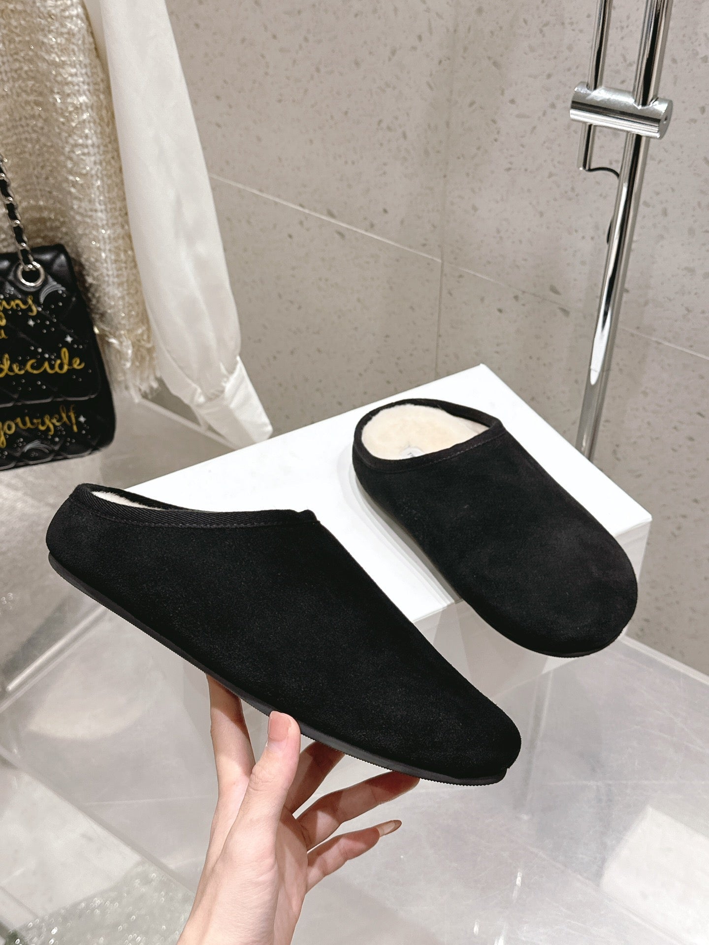 The Row 2025 Slipper Black White Cowhide Wool 402119