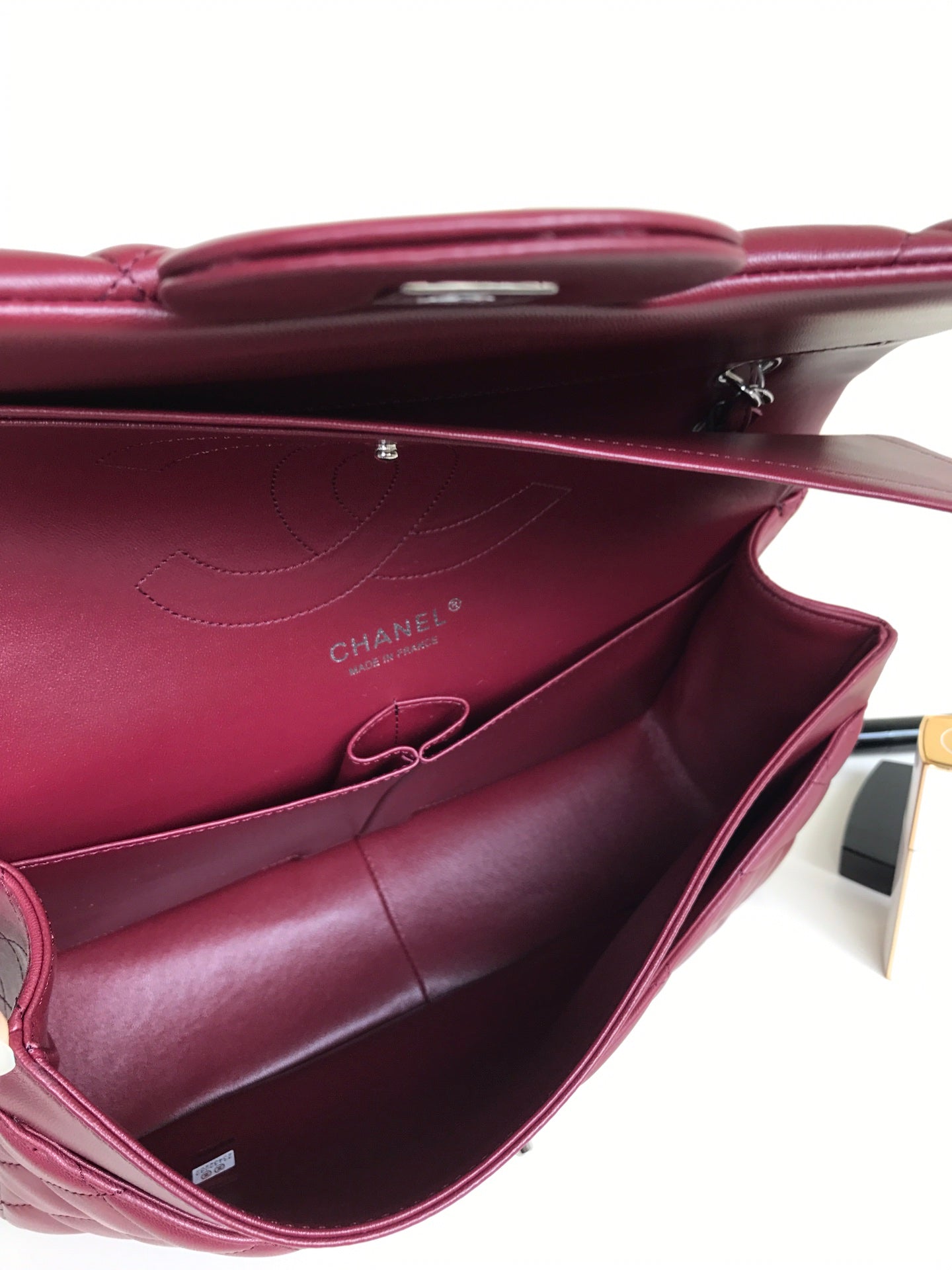 flap bag jumbo 30 burgundy lambskin silver hardware