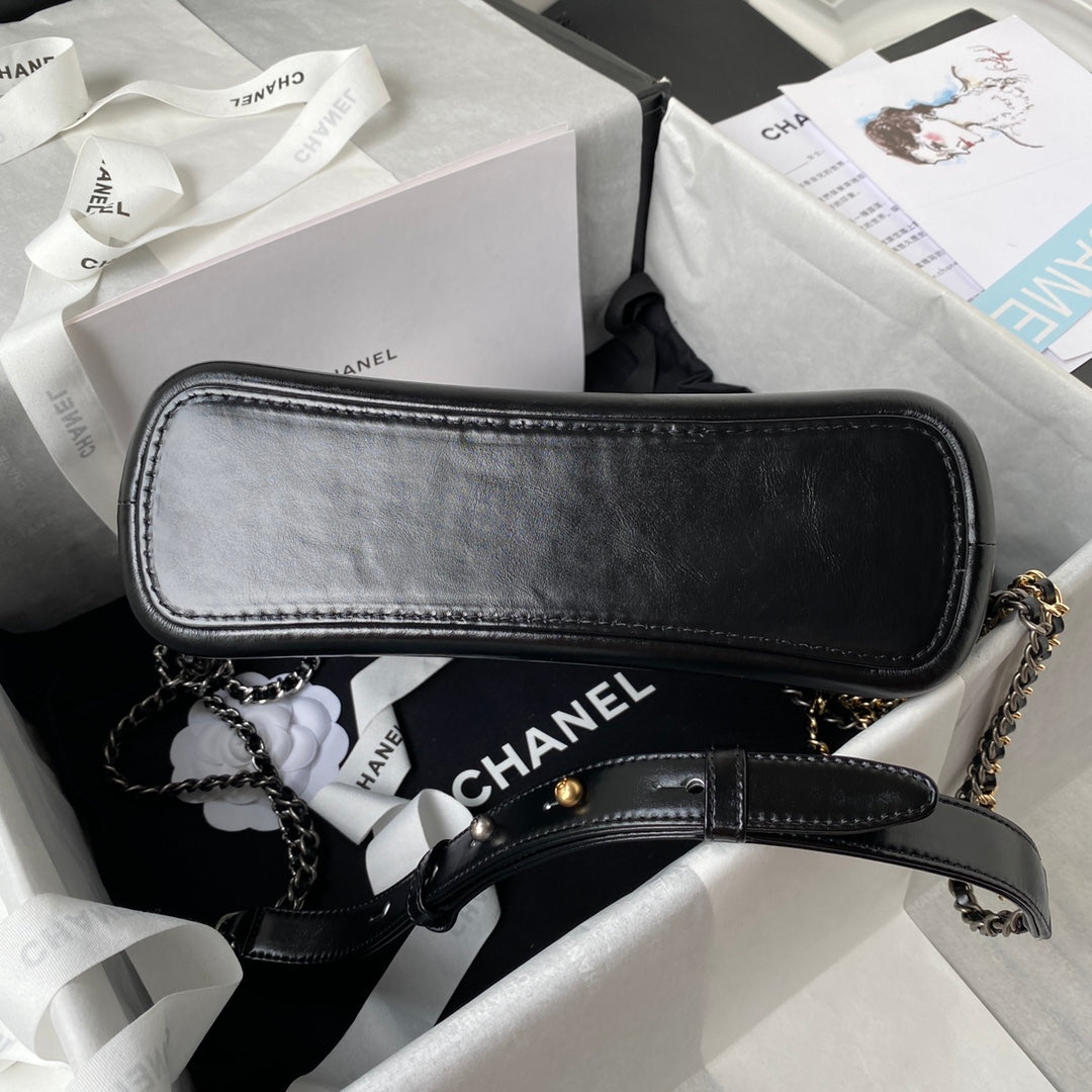 Chanel 2025 Gabrielle Black 25cm Calfskin 320991