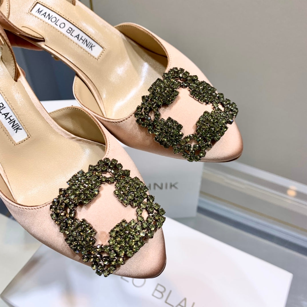 Manolo Buckle Slingback 7cm Light Pink Silk 208031