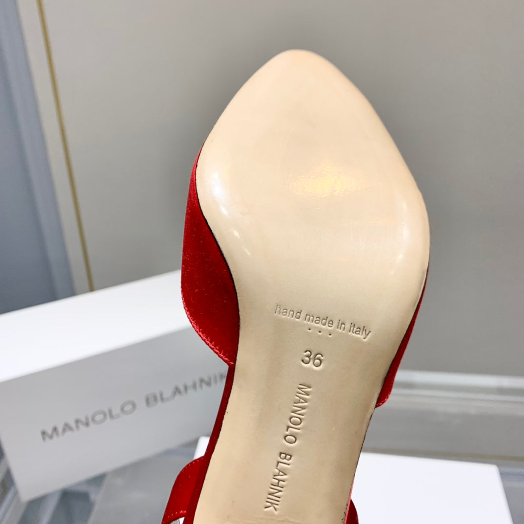 Manolo Buckle Slingback 7cm Red Silk 208030