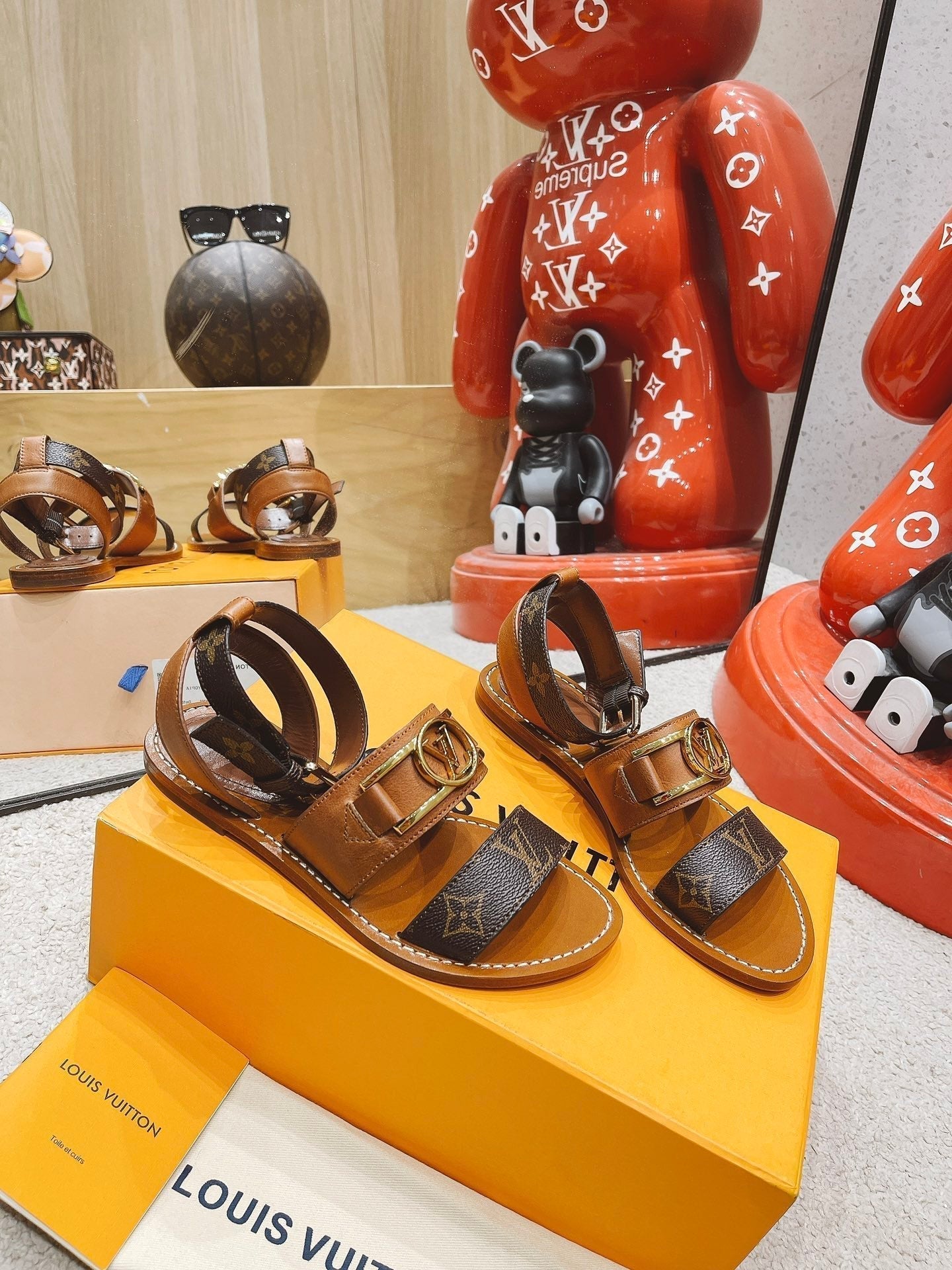 LV Academy Flat Sandal Light Brown Cowhide