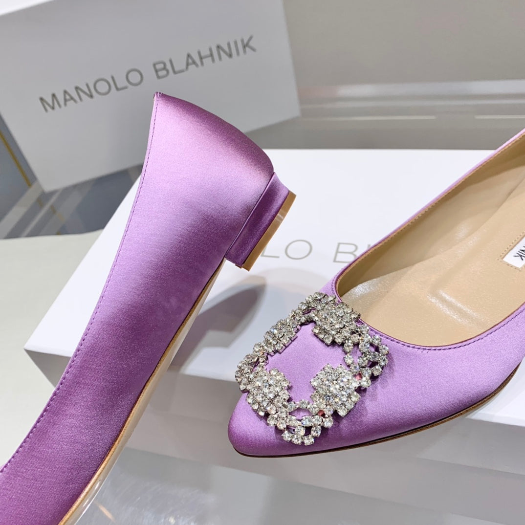 Manolo Diamond Buckle Pumps Purple Silk 327505