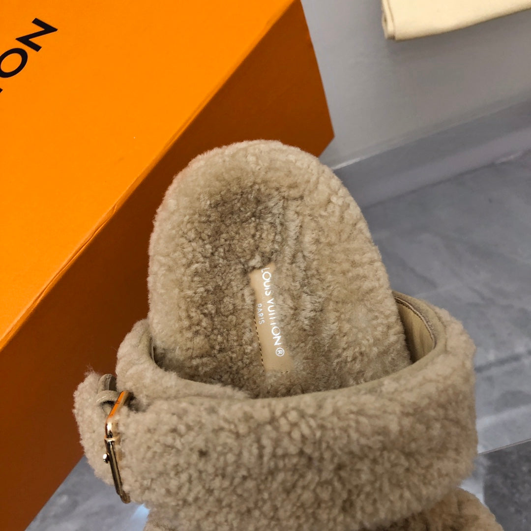 LV Paseo Flat Comfort Mule Light Brown Wool