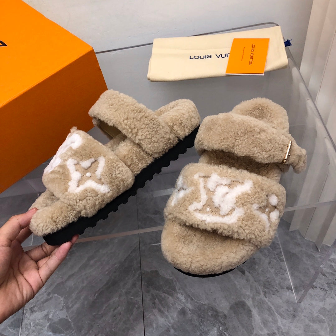 LV Paseo Flat Comfort Mule Light Brown Wool