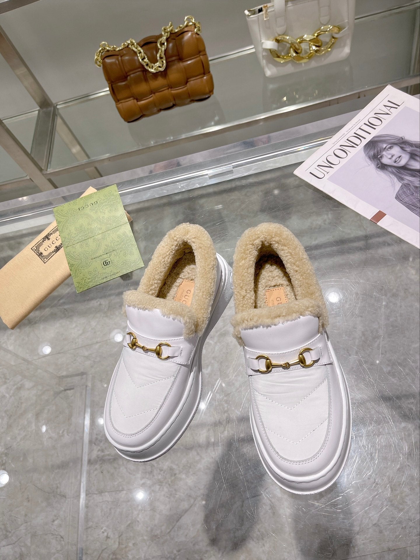 GG Snow Boots White Calfskin Wool 576243