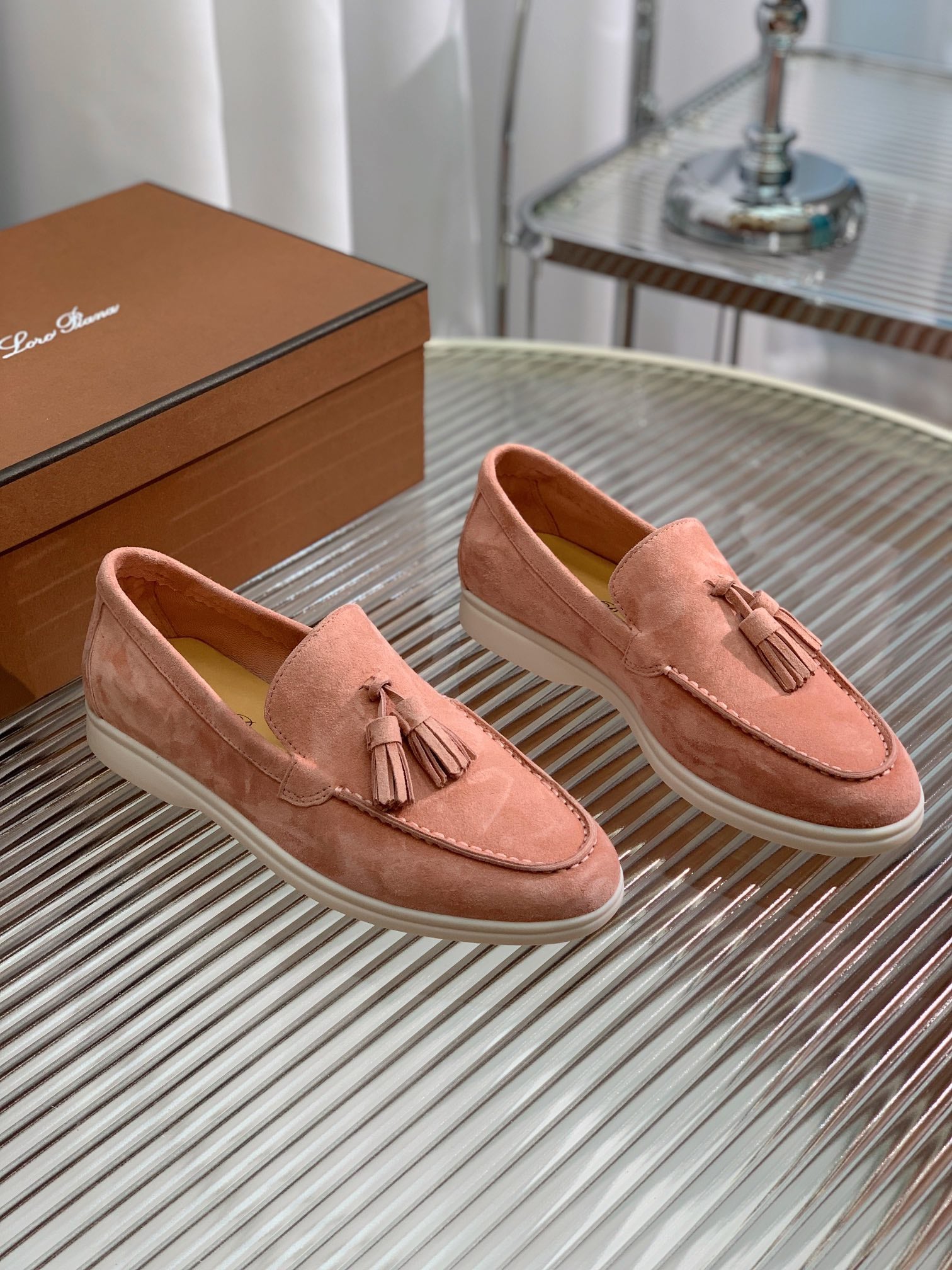 lp dot sole walk loafer brownish pink suede