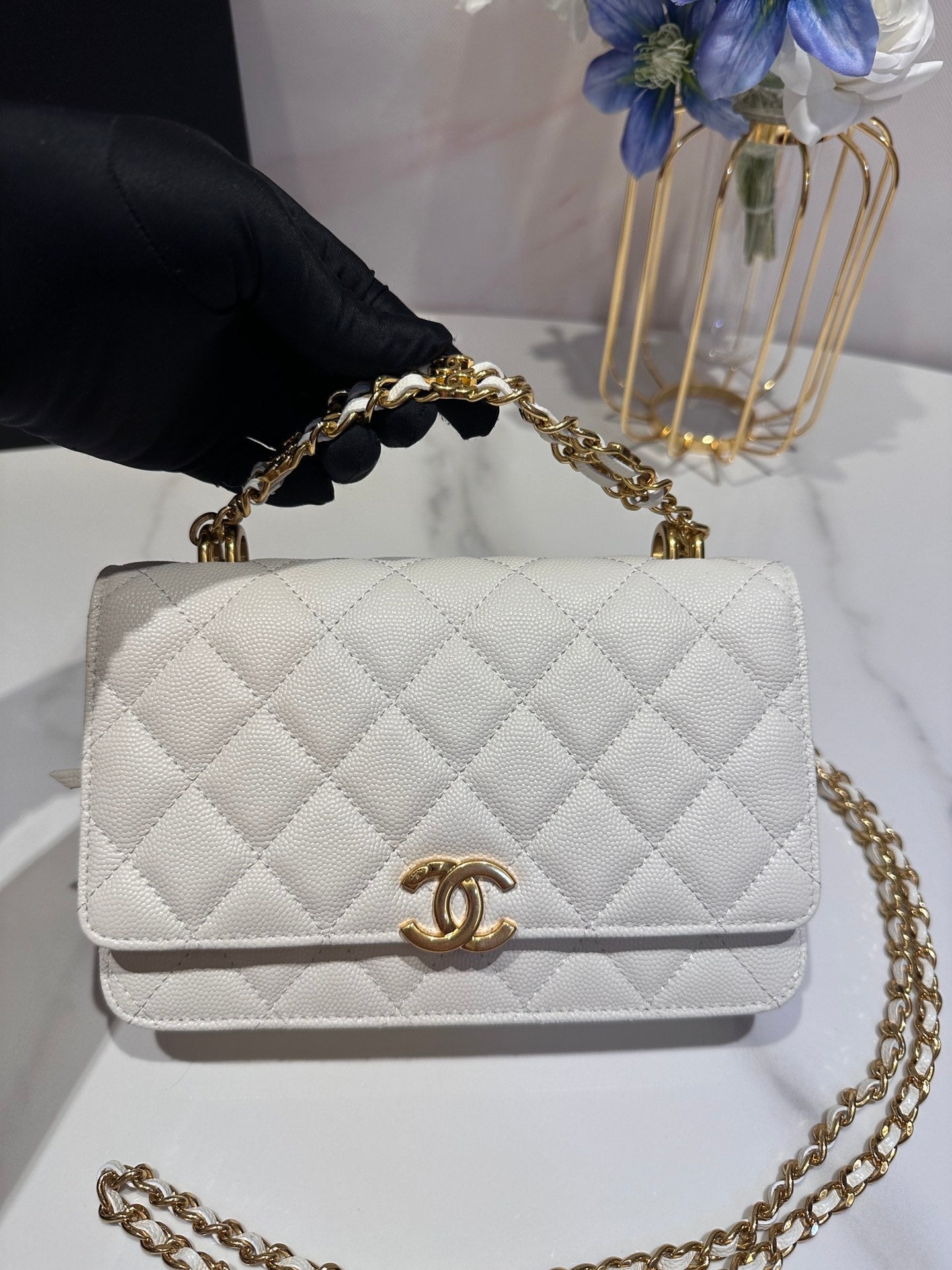 CC 24K Woc 19cm Cream Grained Calfskin Gold Hardware