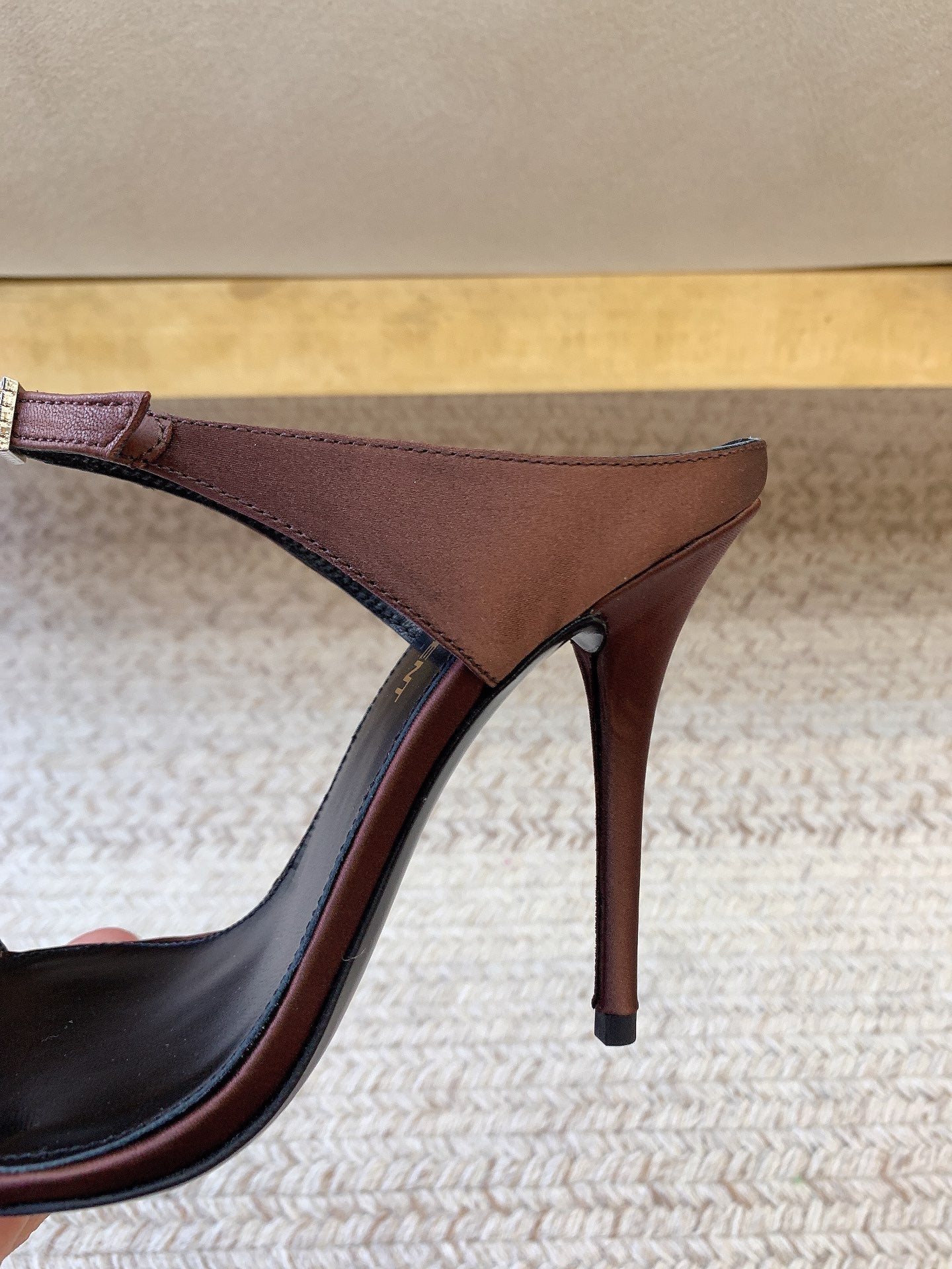 GAP CRYSTAL-BUCKLE SLIDE SANDALS IN SHIRAZ RED SILK