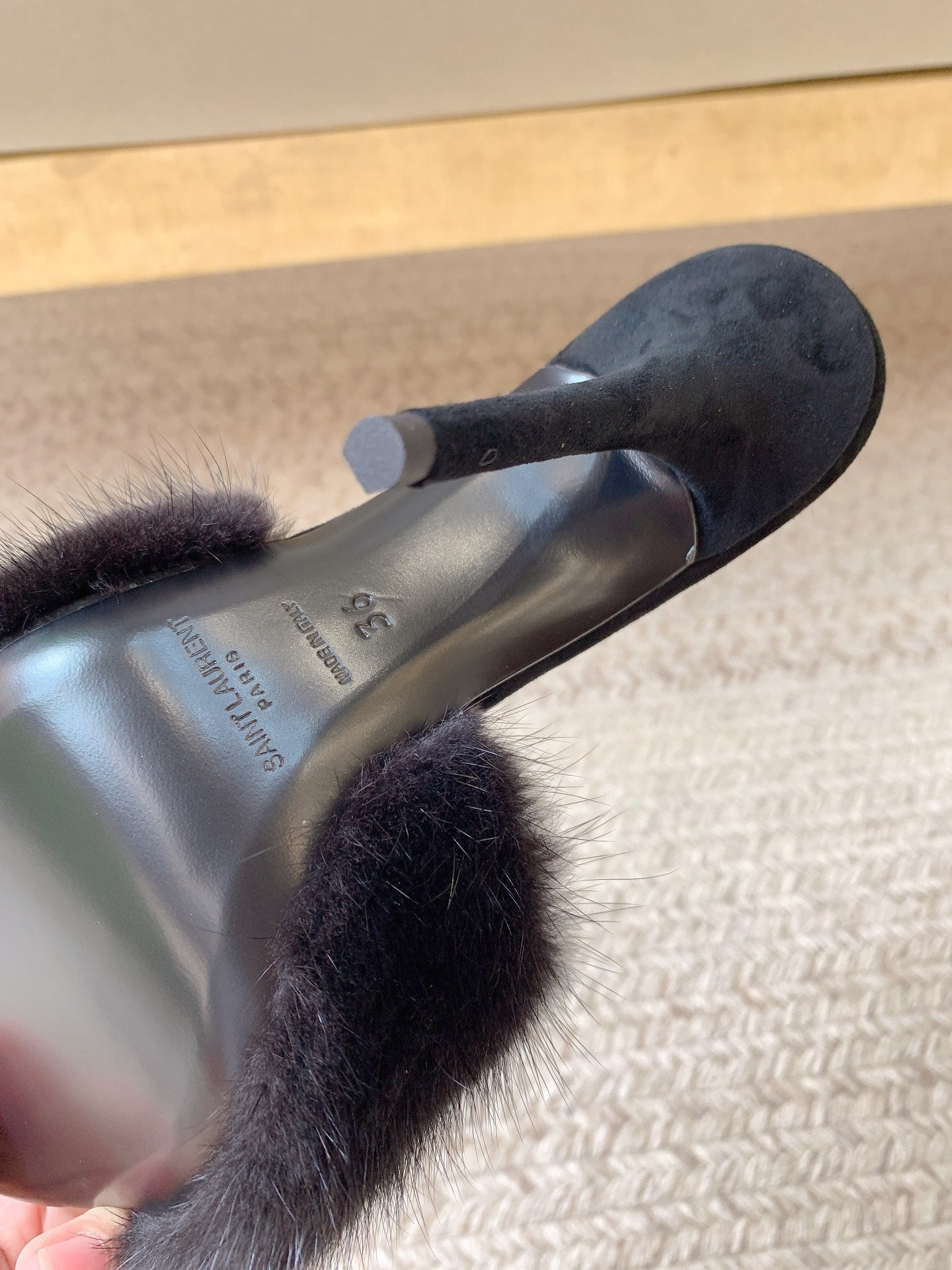 LA 16 HEELED MULES IN BLACK RABBIT FUR AND SMOOTH LAMBSKIN