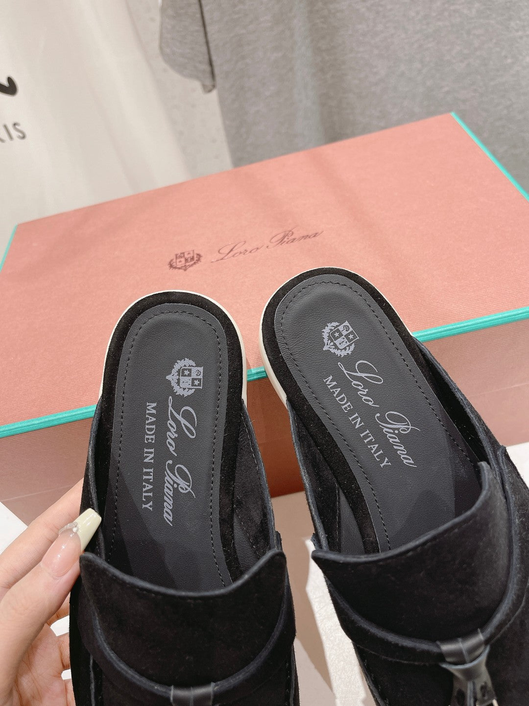 LP CHARMS WALK BABOUCHE LOAFERS BLACK SUEDE