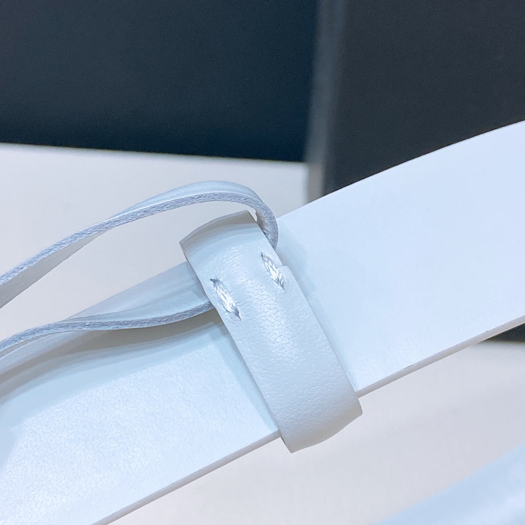 CHANEL BELT 3CM IN COLUMBIA BLUE LAMBSKIN WITH CRYSTAL GOLD HARDWARE