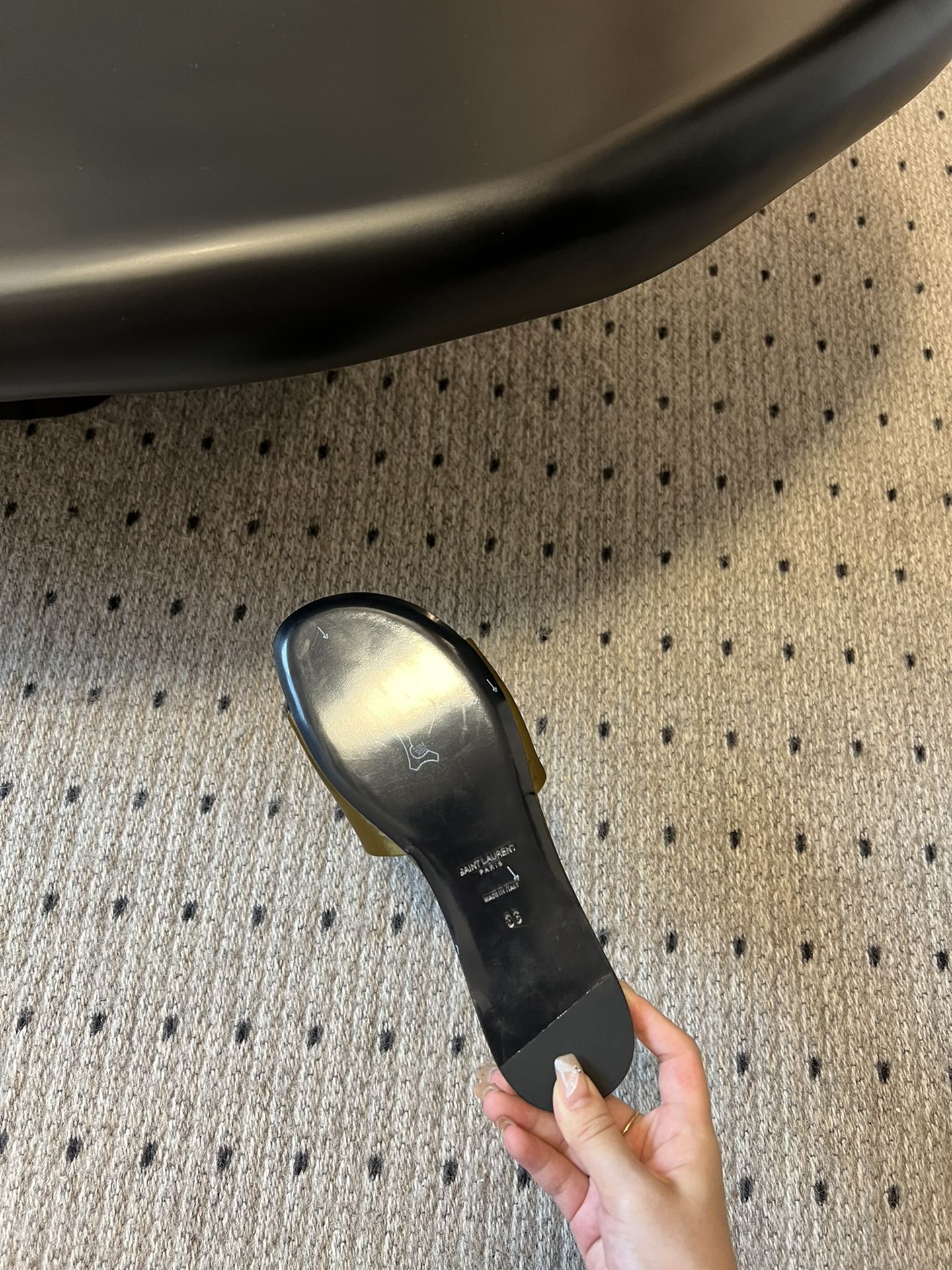 SL CARLYLE SLIPPERS MUSTARD SATIN