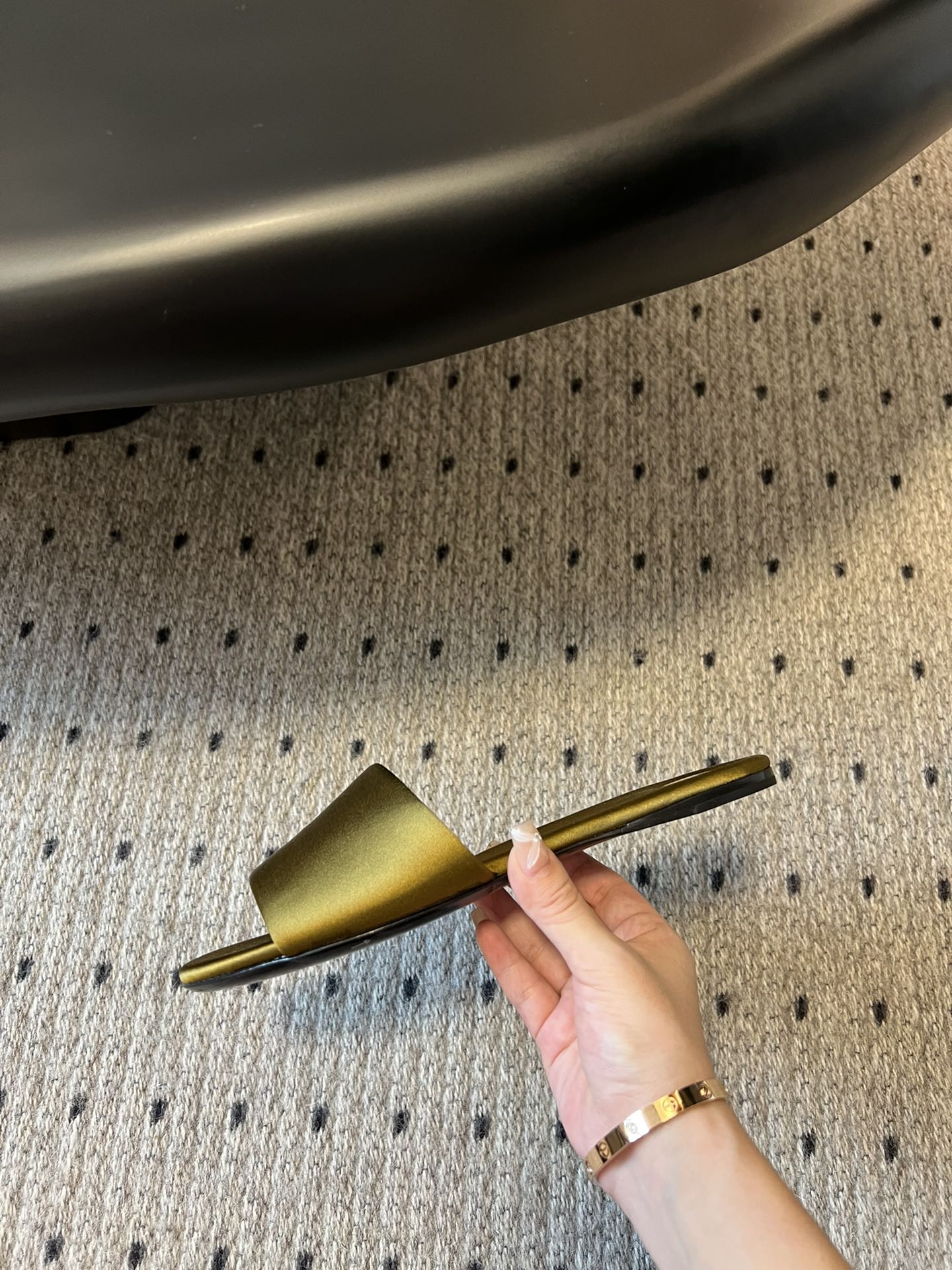 SL CARLYLE SLIPPERS MUSTARD SATIN