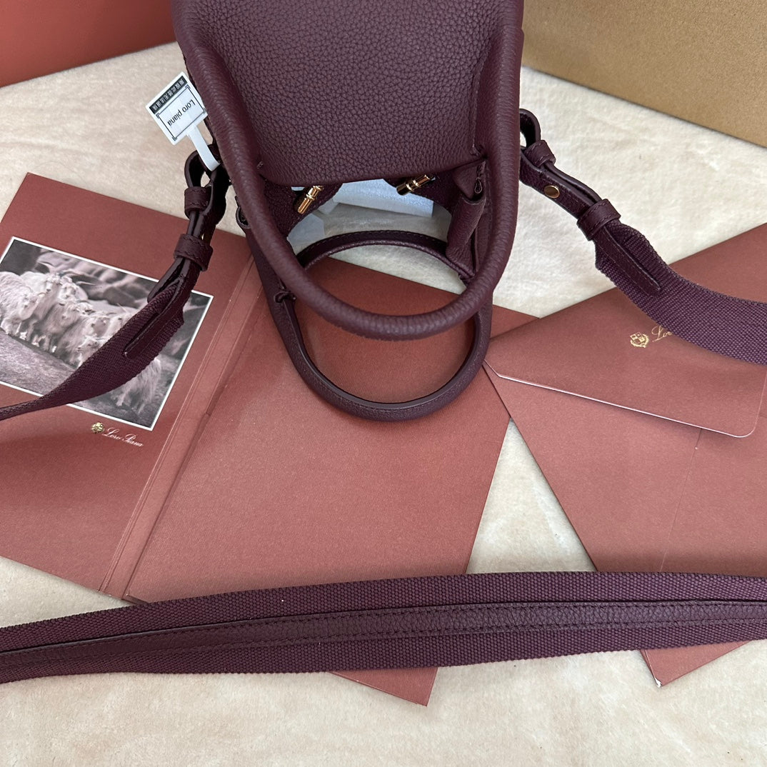 MICRO BALE BAG IN WINE PURPLE CALFSKIN