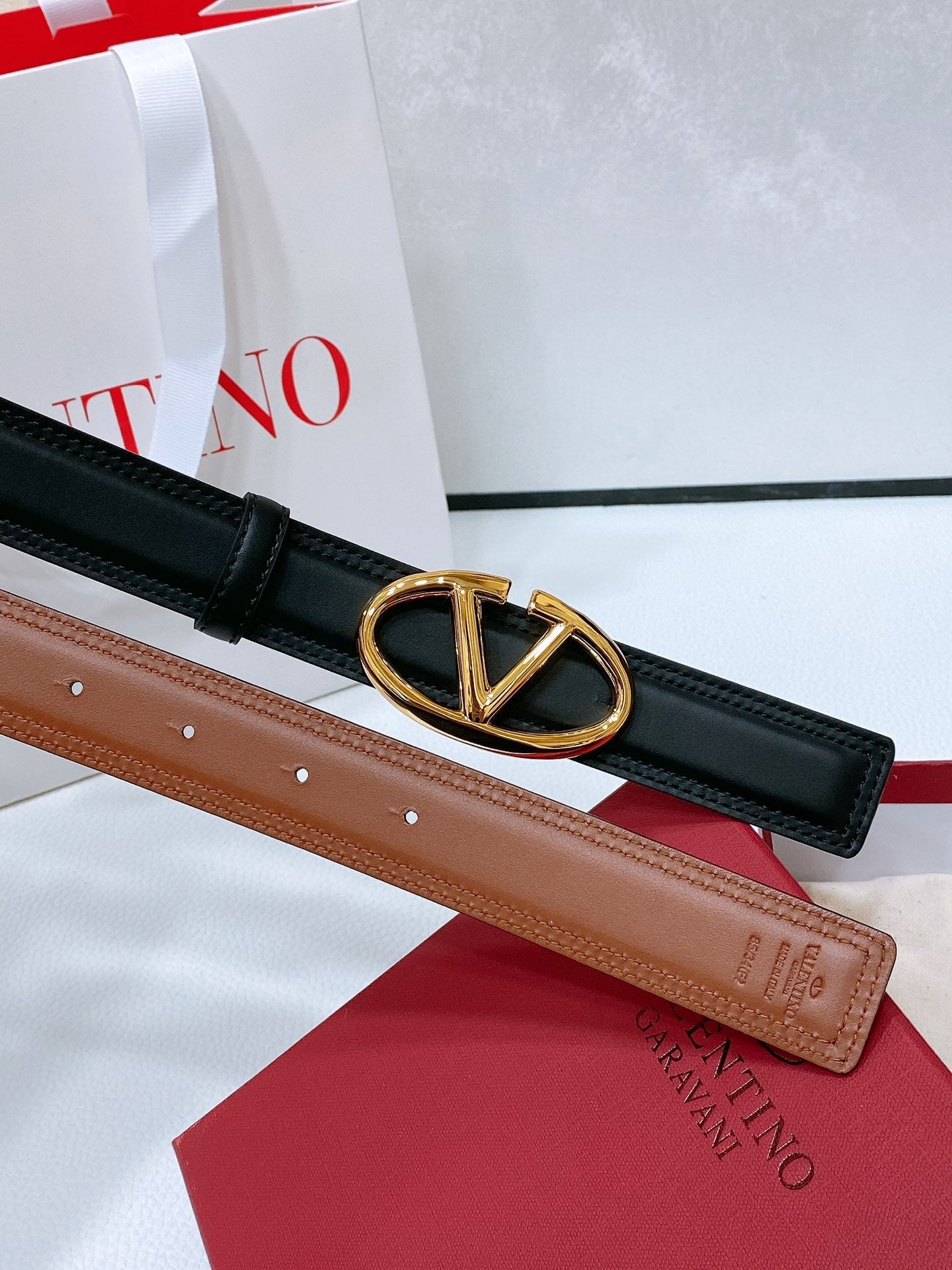 The Bold Edition Belt 30mm Black Brown Calfskin Gold Buckle