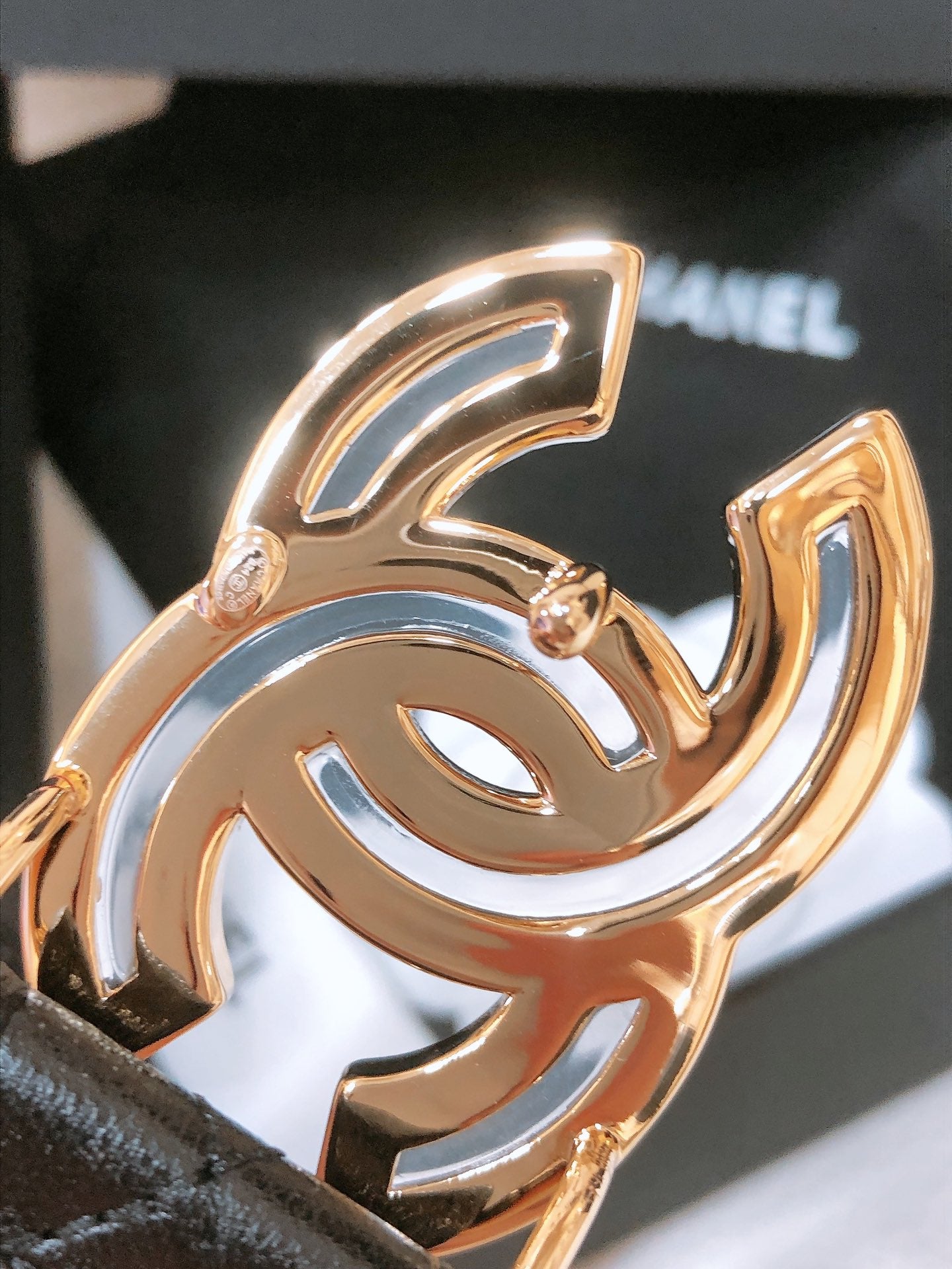 CHANEL BELT 3CM IN BLACK LAMBSKIN GOLD HARDWARE