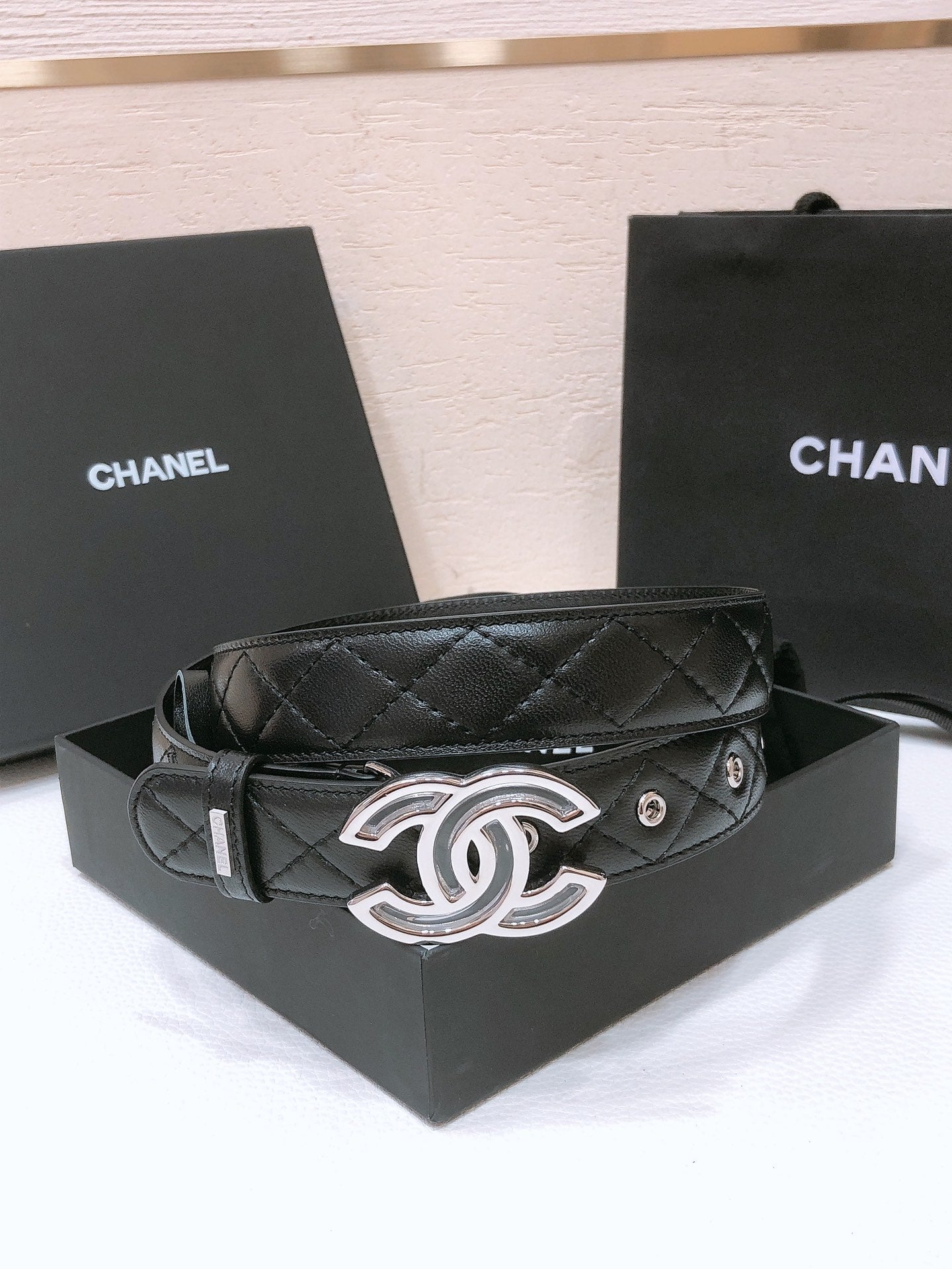 CHANEL BELT 3CM IN BLACK EMBROIDERED LAMBSKIN SILVER  HARDWARE