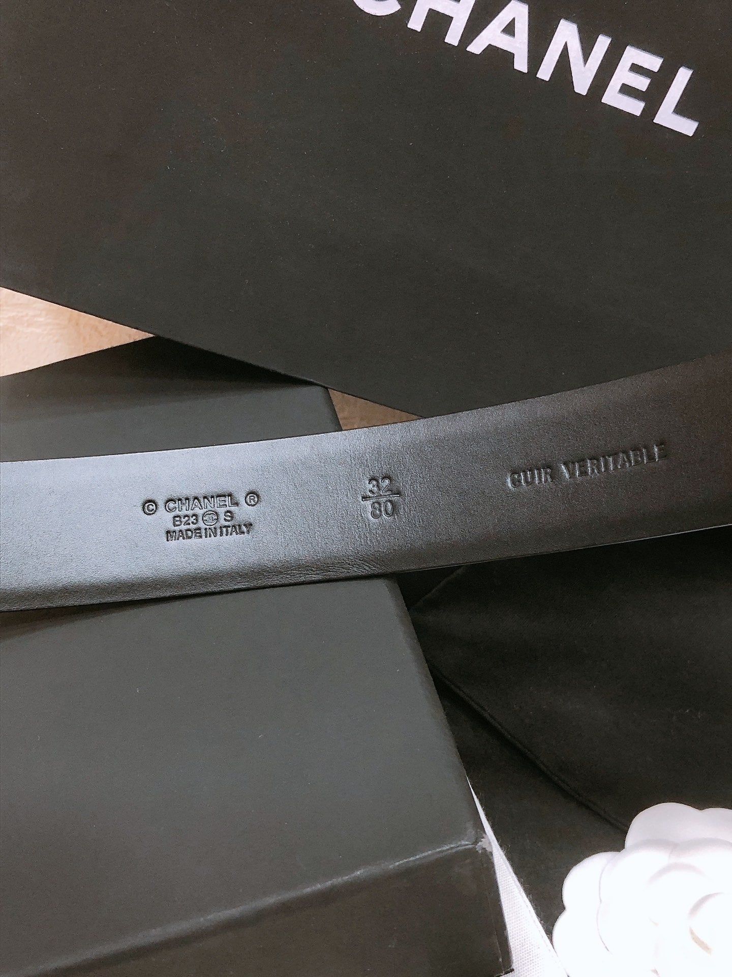 CHANEL BELT 3CM IN BLACK LAMBSKIN WITH GOLD HARDWARE