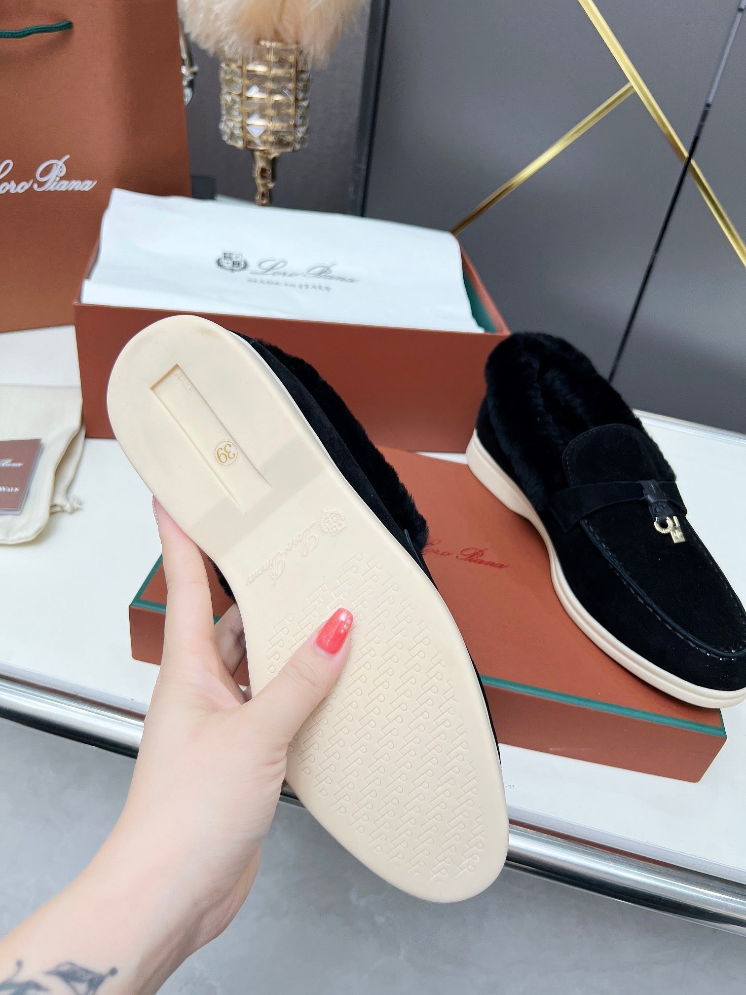 LP Summer Charm Walk Loafer Black Suede Lamb Fur