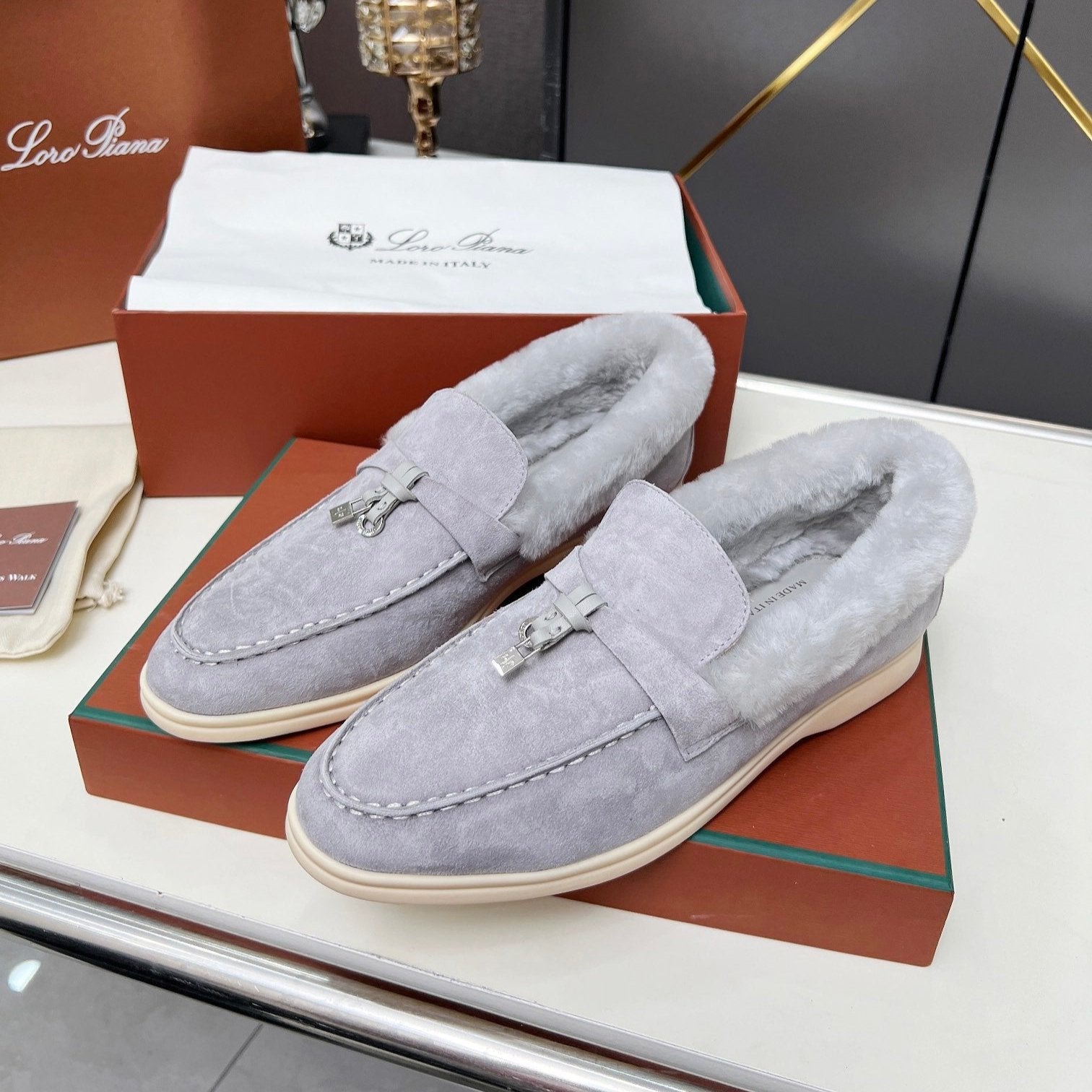 LP Summer Charm Walk Loafer Grey Suede Lamb Fur