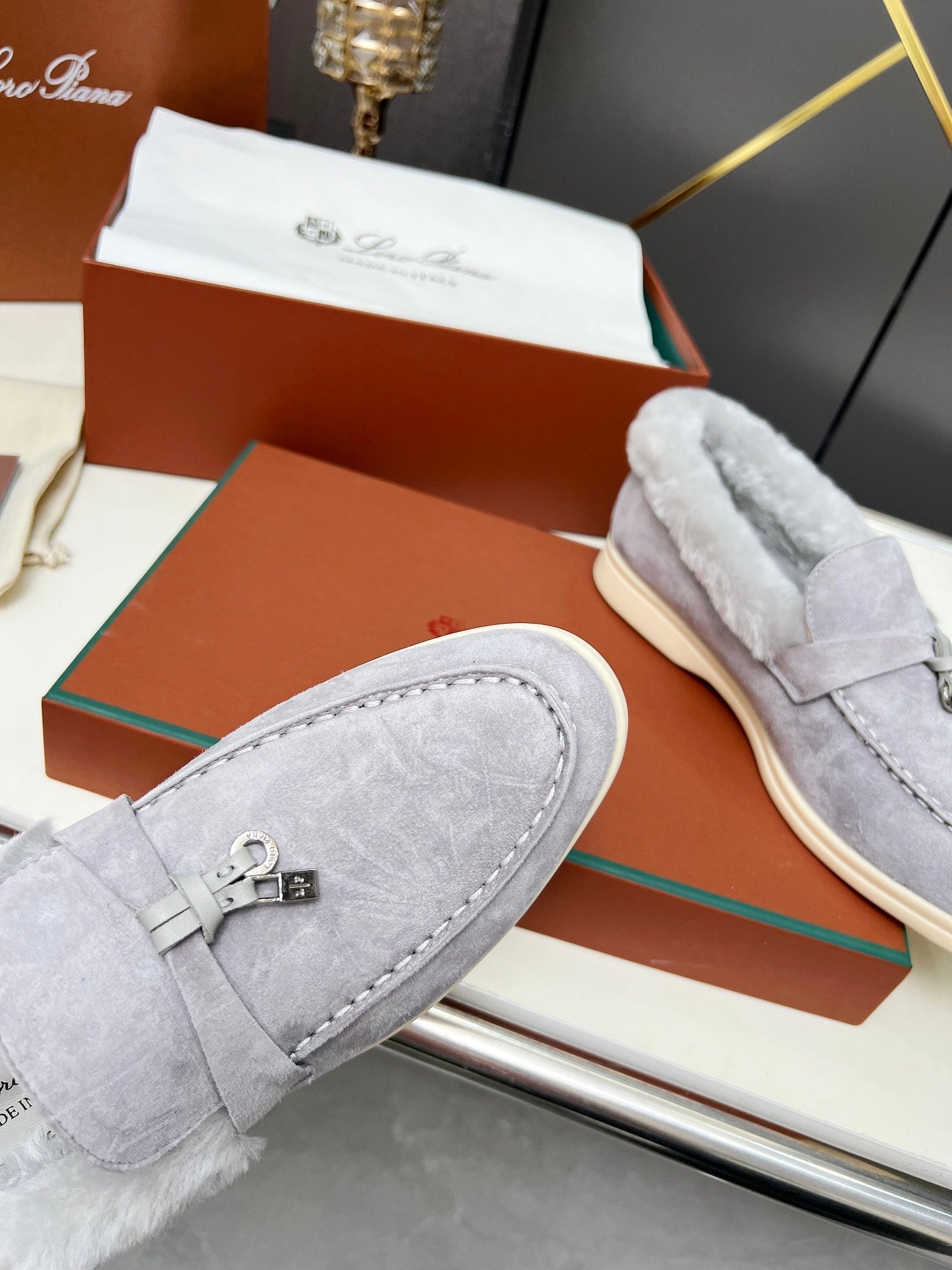 LP Summer Charm Walk Loafer Grey Suede Lamb Fur