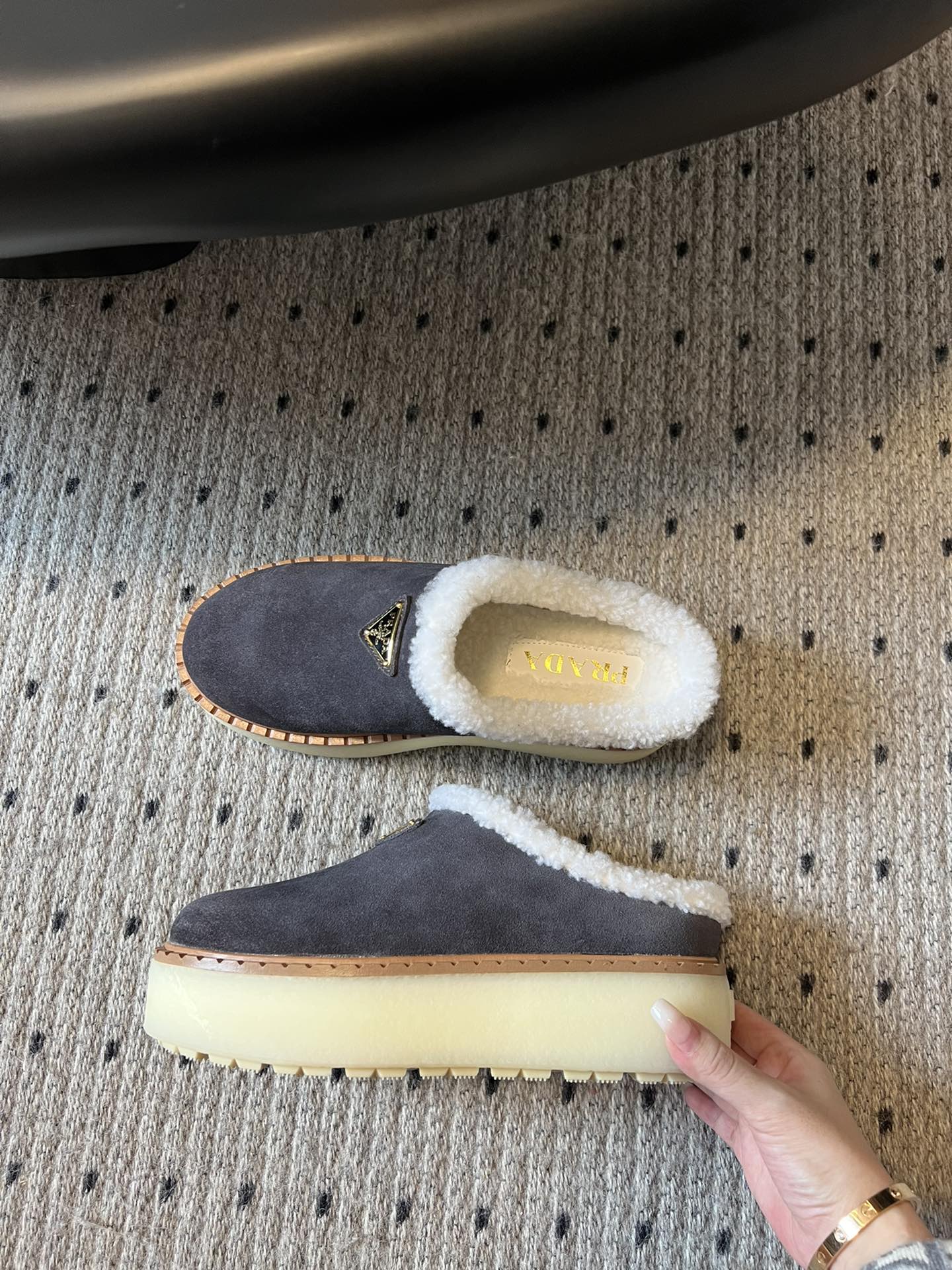 Prada 25s Furry Half-Cover Slippers Gray Suede And Wool 538427