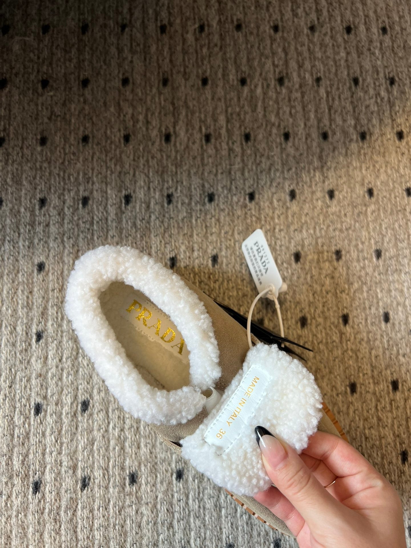 Prada 25s platform ankle boots beige suede and wool 538438