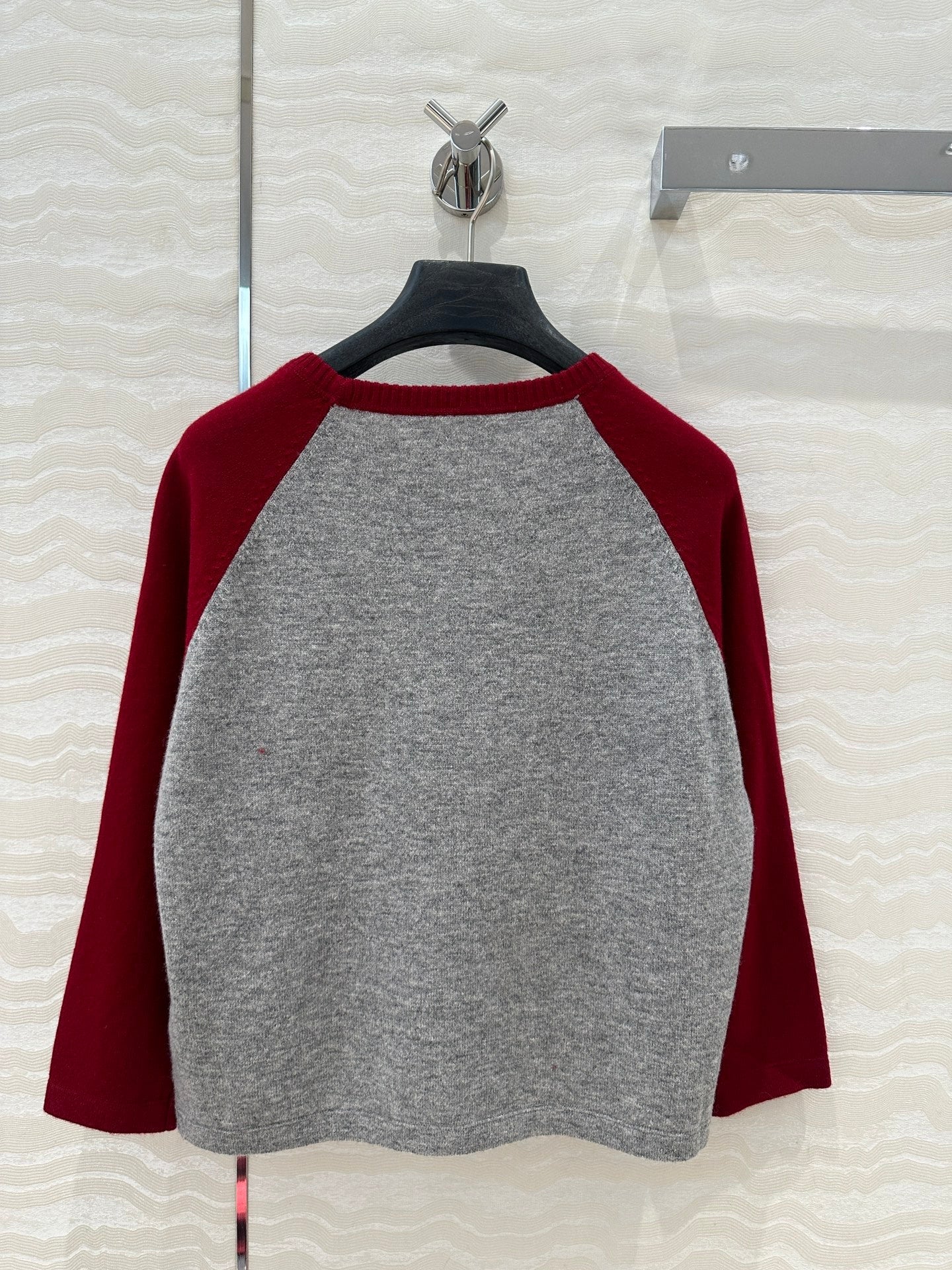 Prada 25 Sweatshirt Gray mix Red Wool Cashmere