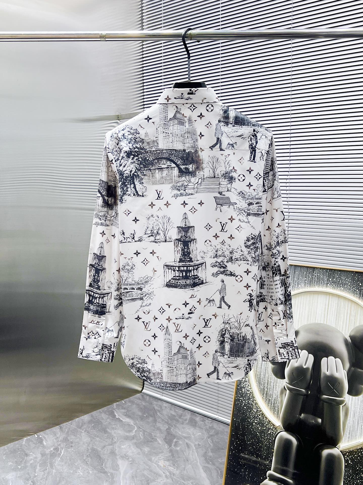 LV LONG-SLEEVED SHIRT WHITE COTTON ALLOVER MONOGRAM CITY WALK PRINT 238817