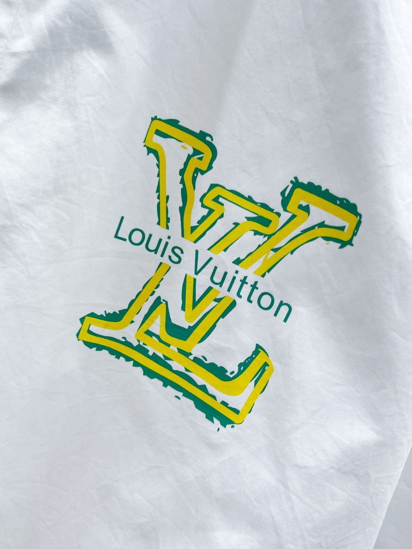 LV SHORT-SLEEVED SHIRT IN WHITE COTTON GREEN YELLOW LOGO 238815