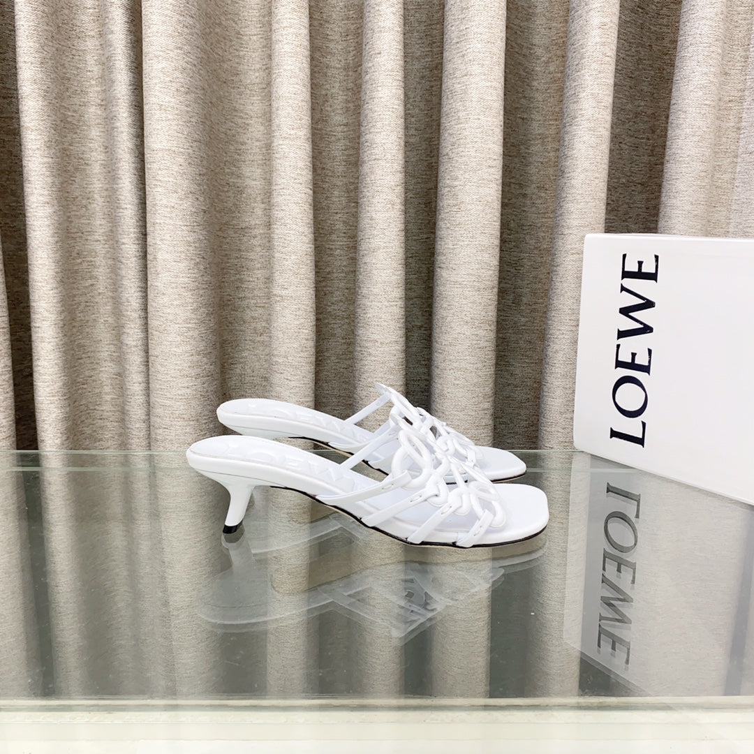 Loewe 25 Petal Anagram Slide 45mm White Sheepskin