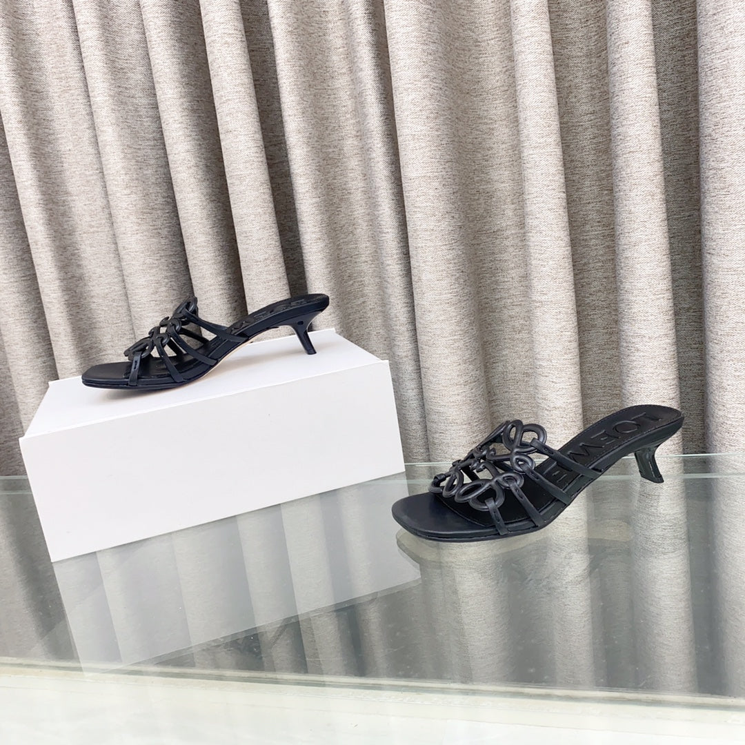 Loewe 25 Petal Anagram Slide 45mm Black Sheepskin