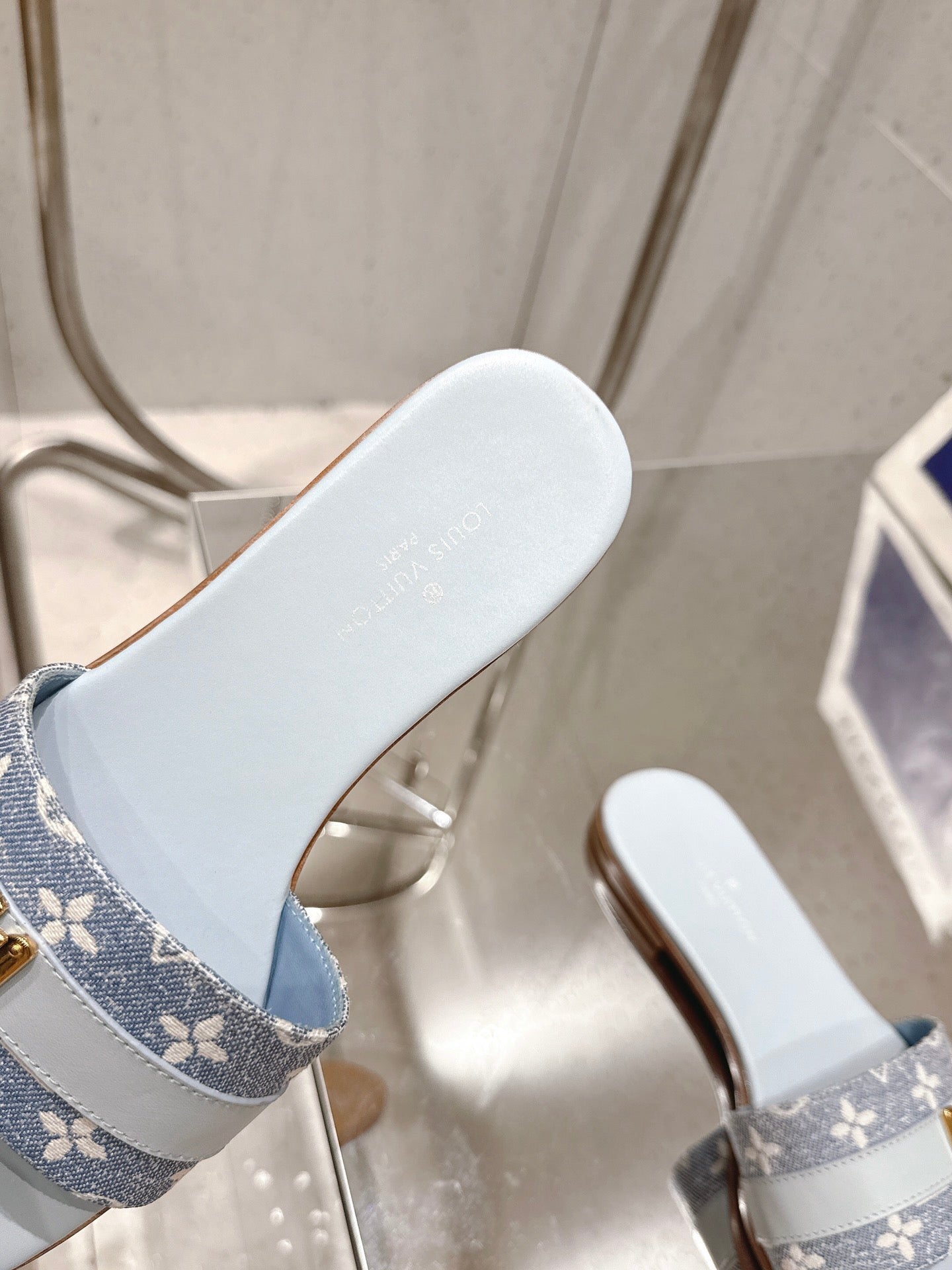 LV Flat Mules pairs raffia baby blue mix denim cowhide 383719