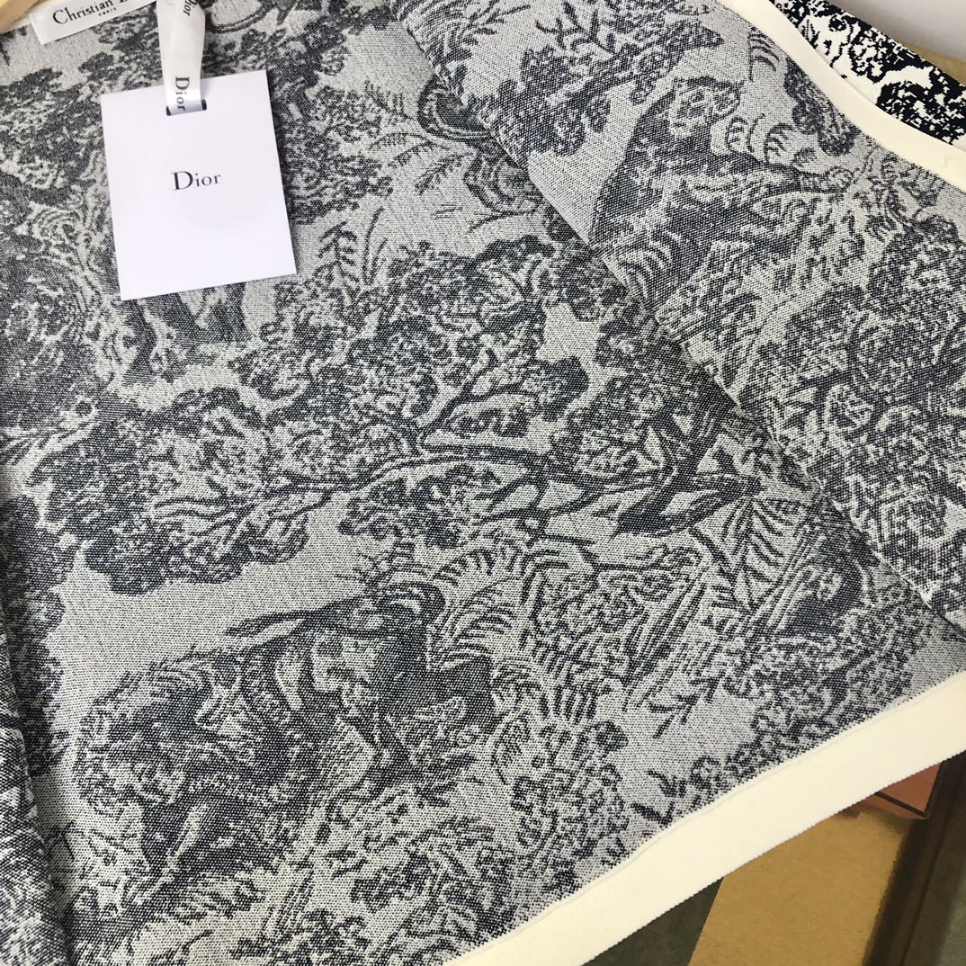 CD 25 Sauvage Print Short Jacket 296209