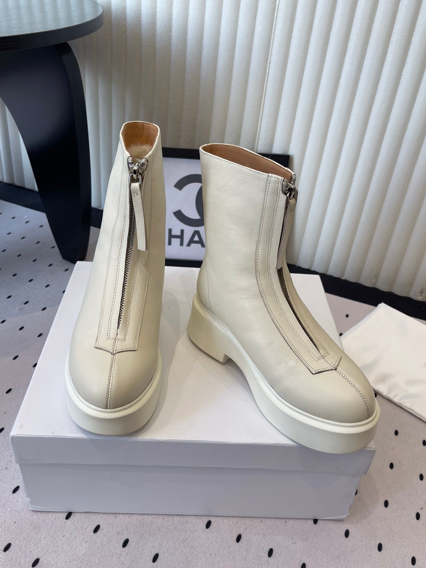 The Row 2025 Zipped Ankle Boot White Cowhide 554601