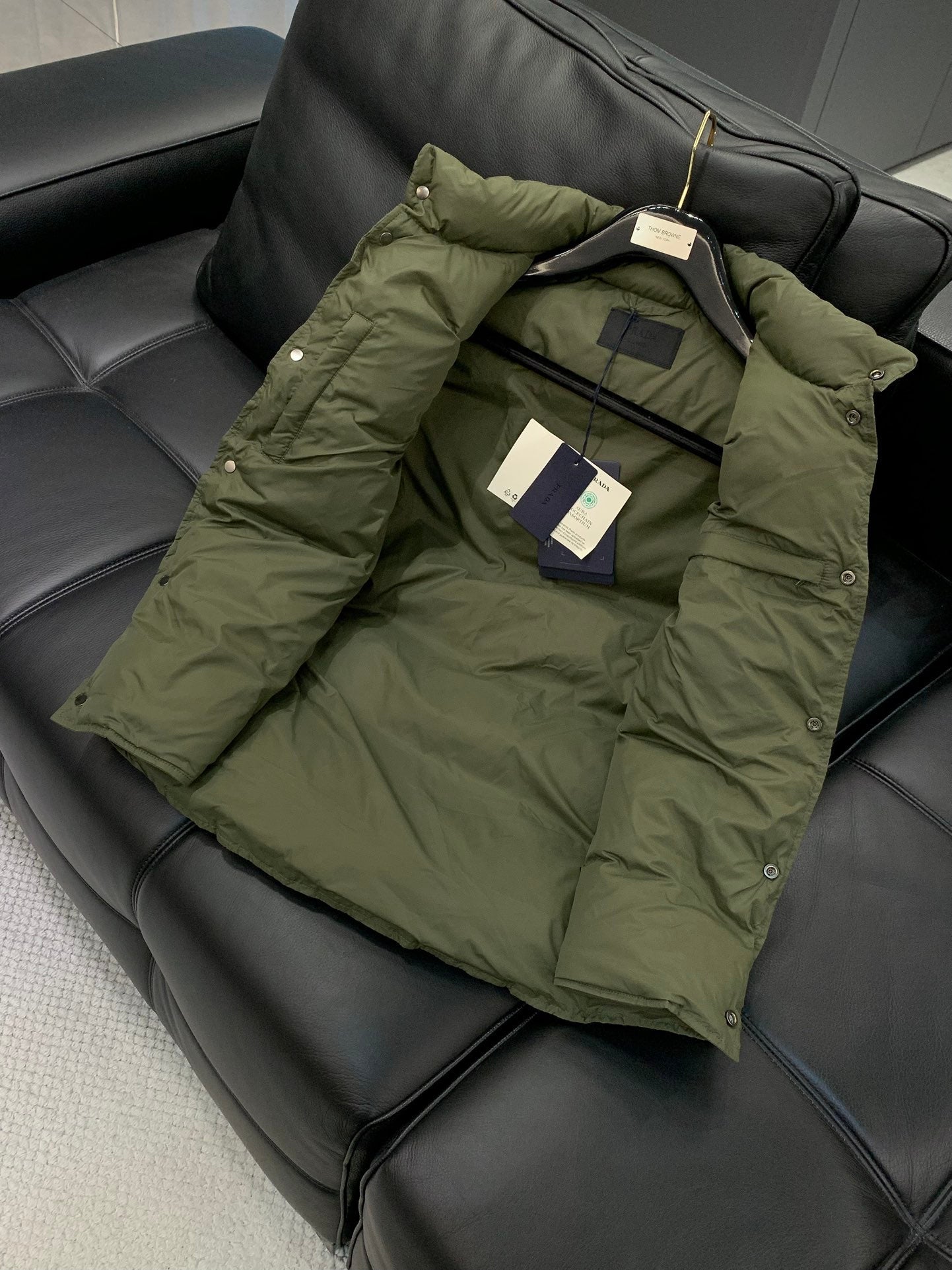 Prada 2025 Prada Re-Nylon Puffer Vest Green Down