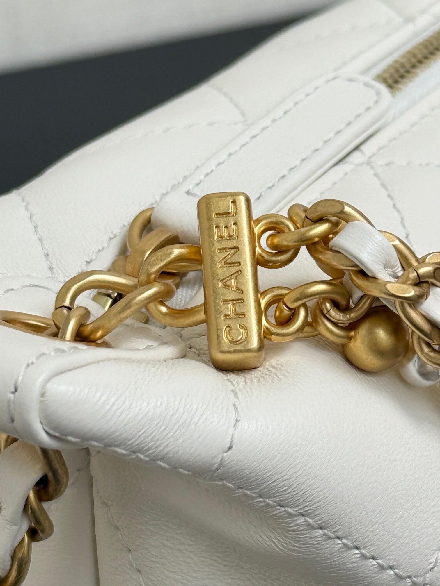 Chanel 2026 Matelassé Pearl Chain Bag White Lambskin