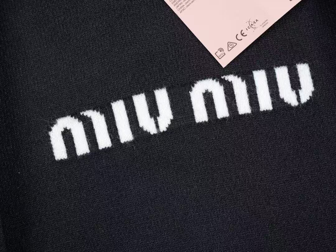 Miu Black Sweater