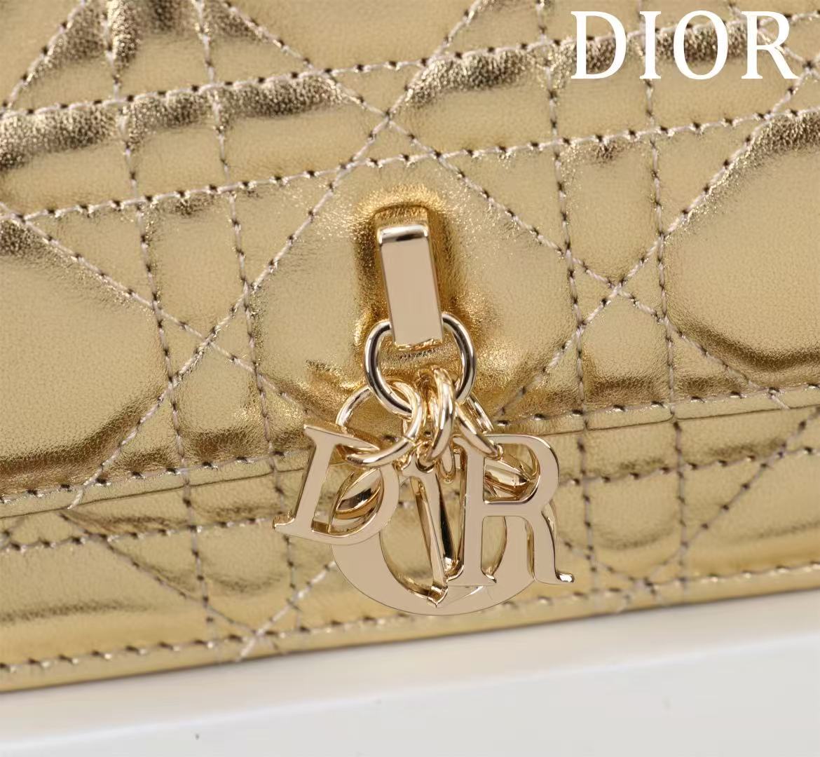 CD 25 Bag Gold Metalic Lambskin