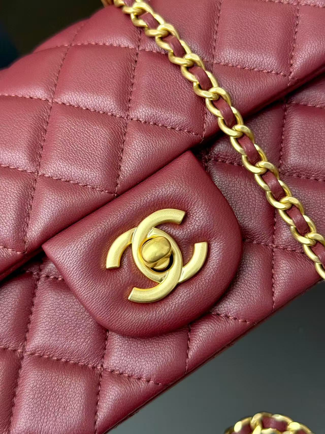 Chanel 2025 Mini Flap Bag 20cm Burgundy Lambskin