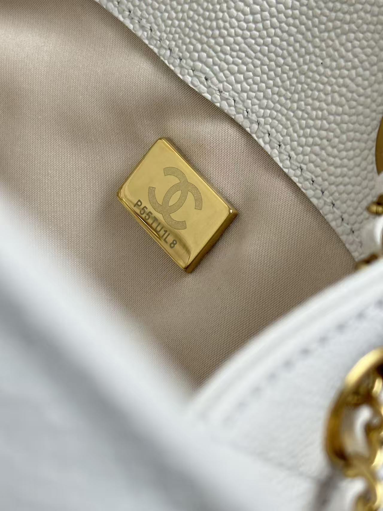 Chanel 2025 Hobo Bag 40cm White Grained Calfskin