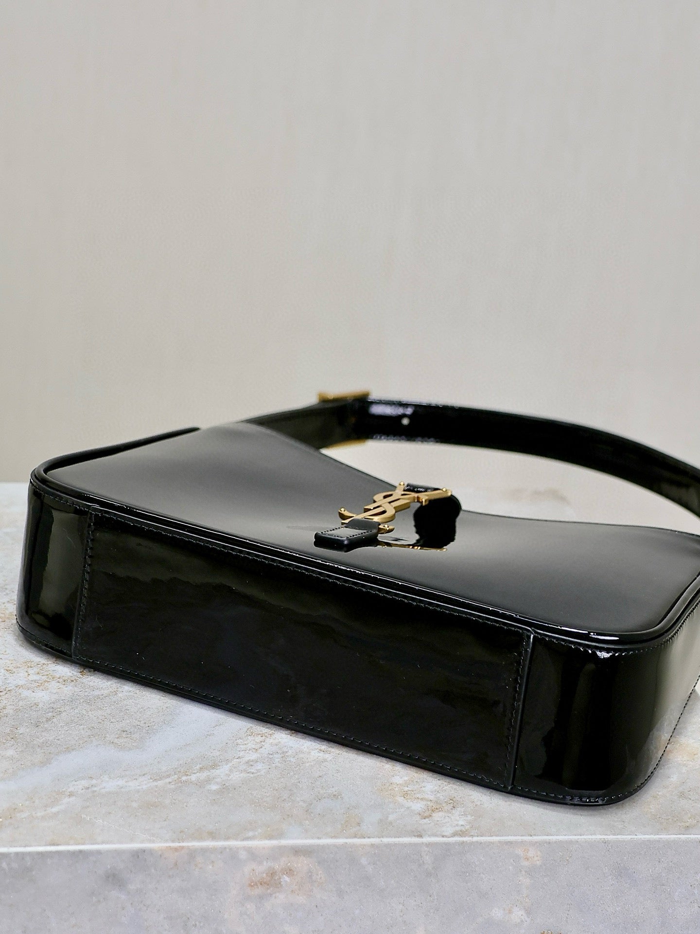 YSL 2025 Le5A7 Bag 25cm Black Gold Patent Leather